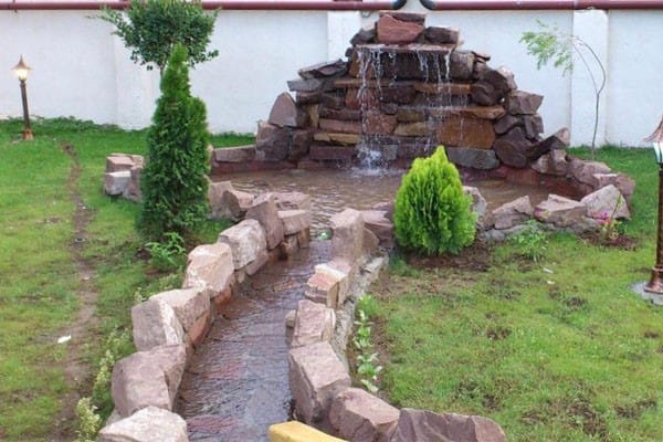 آبنما باغی