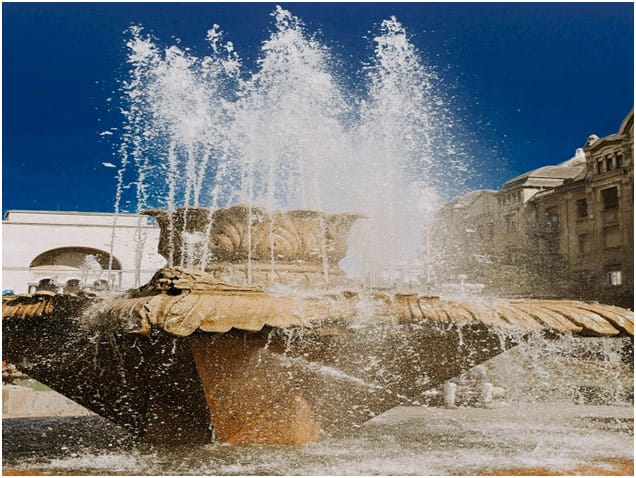 آبنما سنگی