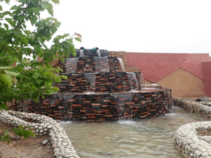 آبنمای صخره‌ای