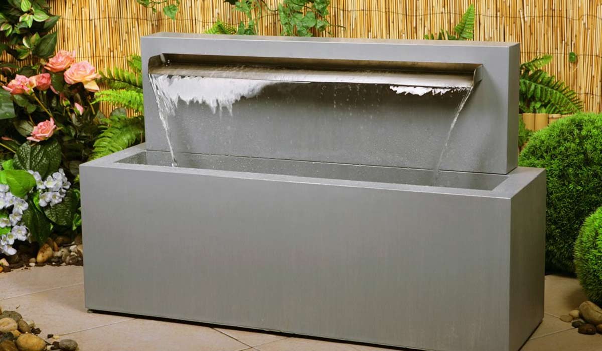 نصب آبنما دیواری